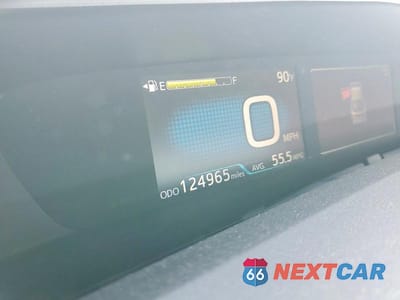 Zdjęcie 9 z 12 samochodu: 2016 TOYOTA PRIUS THREE VIN:JTDKARFU6G3005975 - miniatura