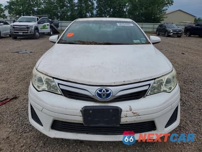 Piąte zdjęcie samochodu w środku: 2014 TOYOTA CAMRY HYBRID LE VIN:4T1BD1FK5EU111408 - miniatura