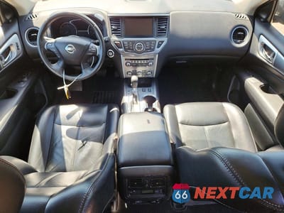 Zdjęcie 8 z 13 samochodu: 2018 NISSAN PATHFINDER SL VIN:5N1DR2MN9JC633309 - miniatura