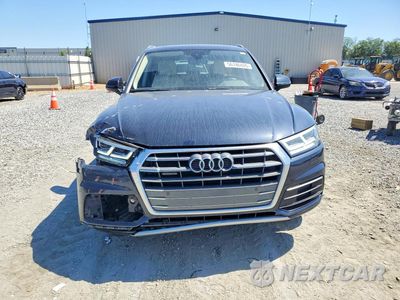 Piąte zdjęcie samochodu w środku: 2018 AUDI Q5 PREMIUM PLUS VIN:WA1BNAFY2J2194186 - miniatura