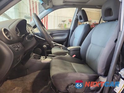 Zdjęcie 7 z 12 samochodu: 2004 TOYOTA RAV4 BASE VIN:JTEGD20V140020270 - miniatura