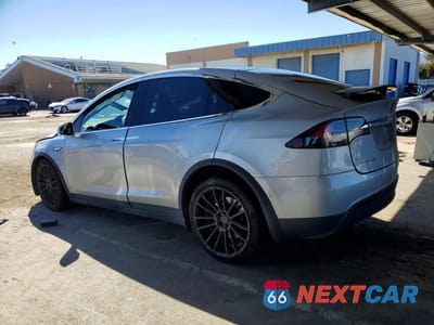 Drugie zdjęcie samochodu z przodu: 2016 TESLA MODEL X VIN:5YJXCBE20GF021180 - miniatura