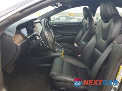 Zdjęcie 7 z 13 samochodu: 2020 TESLA MODEL S VIN:5YJSA1E24LF361632 - miniatura