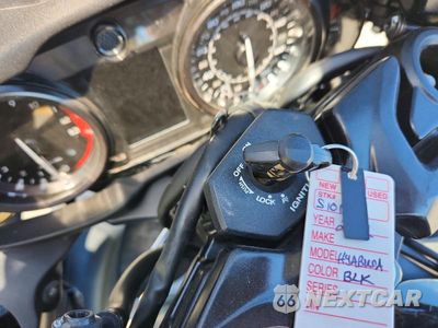 Zdjęcie 8 z 9 samochodu: 2022 SUZUKI GSX1300 RR VIN:JS1EJ11B8N7101708 - miniatura