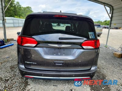 Zdjęcie 6 z 13 samochodu: 2019 CHRYSLER PACIFICA TOURING L VIN:2C4RC1BG4KR633138 - miniatura