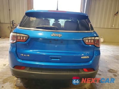 Zdjęcie 6 z 13 samochodu: 2018 JEEP COMPASS LATITUDE VIN:3C4NJDBB5JT359843 - miniatura