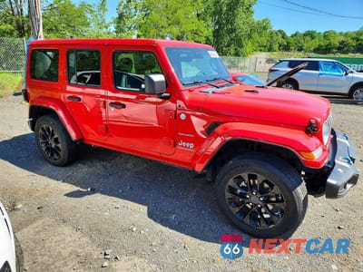 Czwarte zdjęcie samochodu z boku: 2024 JEEP WRANGLER SAHARA 4XE VIN:1C4RJXP65RW271007 - miniatura