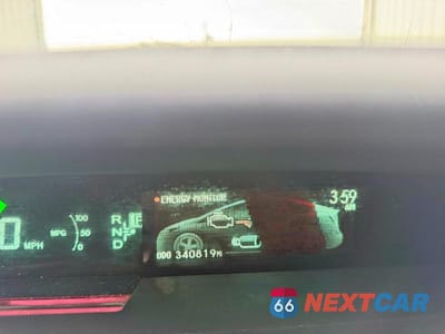 Zdjęcie 8 z 14 samochodu: 2015 TOYOTA PRIUS ONE VIN:JTDKN3DU8F0427525 - miniatura