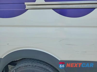 Zdjęcie 9 z 10 samochodu: 2012 MERCEDES BENZ SPRINTER 2500 DELIVERY VAN VIN:WD3PE8CB0C5674629 - miniatura
