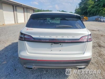 Zdjęcie 6 z 12 samochodu: 2023 LINCOLN NAUTILUS RESERVE VIN:2LMPJ8K95PBL22518 - miniatura