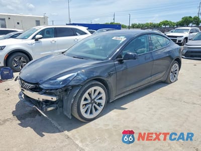 2022 TESLA MODEL 3 5YJ3E1EA4NF369667 - główne zdjęcie licytacji z USA - miniatura