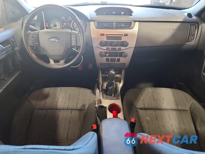 Zdjęcie 8 z 12 samochodu: 2009 FORD FOCUS SE VIN:1FAHP35N69W225561 - miniatura