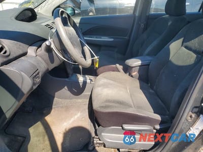 Zdjęcie 7 z 12 samochodu: 2010 TOYOTA YARIS BASE VIN:JTDBT4K39A4065812 - miniatura