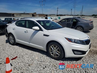 Czwarte zdjęcie samochodu z boku: 2013 KIA OPTIMA VIN:KNAGM4A70D5392229 - miniatura