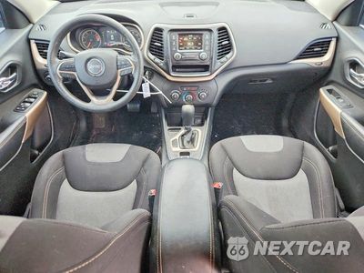 Zdjęcie 8 z 13 samochodu: 2018 JEEP CHEROKEE LATITUDE VIN:1C4PJLCB5JD606267 - miniatura