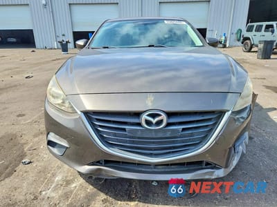 Piąte zdjęcie samochodu w środku: 2014 MAZDA 3 SPORT VIN:JM1BM1U7XE1210830 - miniatura