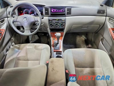 Zdjęcie 8 z 12 samochodu: 2007 TOYOTA COROLLA LE VIN:2T1BR32E97C794666 - miniatura