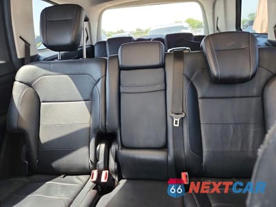 Zdjęcie 10 z 13 samochodu: 2019 MERCEDES-BENZ GLS 550 4MATIC VIN:4JGDF7DE2KB222377 - miniatura