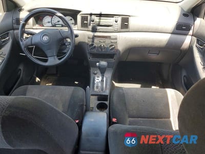Zdjęcie 8 z 12 samochodu: 2003 TOYOTA COROLLA S VIN:1NXBR32E33Z035939 - miniatura