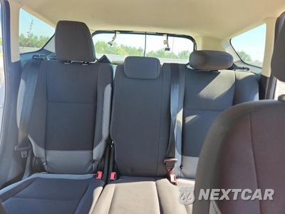 Zdjęcie 10 z 14 samochodu: 2015 FORD ESCAPE S VIN:1FMCU0F74FUA54047 - miniatura