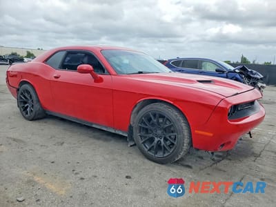 Czwarte zdjęcie samochodu z boku: 2015 DODGE CHALLENGER SXT PLUS VIN:2C3CDZBG8FH869633 - miniatura