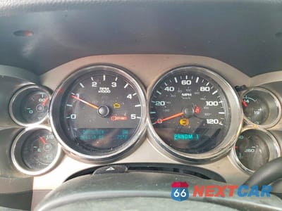 Zdjęcie 9 z 13 samochodu: 2013 CHEVROLET SILVERADO K3500 LT VIN:1GC4K0C8XDF237420 - miniatura