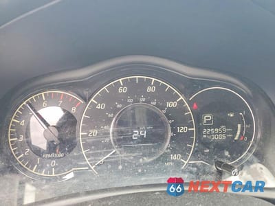 Zdjęcie 9 z 12 samochodu: 2017 NISSAN VERSA NOTE SV VIN:3N1CE2CP0HL379439 - miniatura