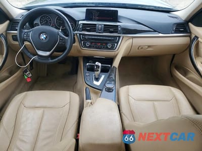 Zdjęcie 8 z 12 samochodu: 2014 BMW 328 XI VIN:WBA3B3C54EJ980587 - miniatura