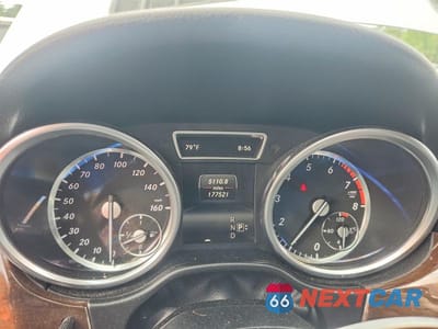 Zdjęcie 9 z 13 samochodu: 2015 MERCEDES-BENZ ML 350 4MATIC VIN:4JGDA5HB6FA512524 - miniatura