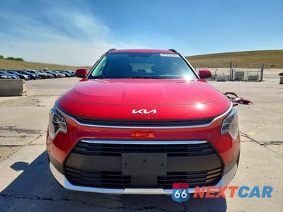 Piąte zdjęcie samochodu w środku: 2023 KIA NIRO EX VIN:KNDCR3LE2P5059737 - miniatura