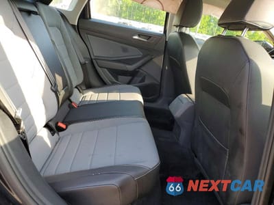 Zdjęcie 10 z 12 samochodu: 2025 VOLKSWAGEN JETTA SE VIN:3VW7X7BU6SM087824 - miniatura