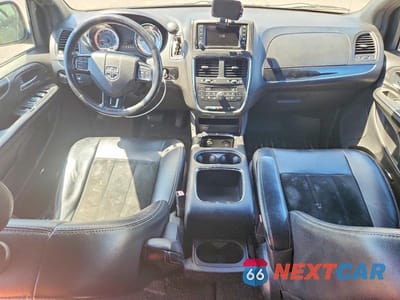 Zdjęcie 8 z 13 samochodu: 2015 DODGE GRAND CARAVAN SXT VIN:2C4RDGCG0FR729532 - miniatura