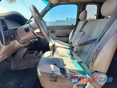 Zdjęcie 7 z 13 samochodu: 1998 TOYOTA TACOMA XTRACAB VIN:4TAVL52N9WZ016510 - miniatura