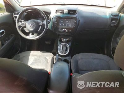 Zdjęcie 8 z 12 samochodu: 2019 KIA SOUL + VIN:KNDJP3A56K7920818 - miniatura