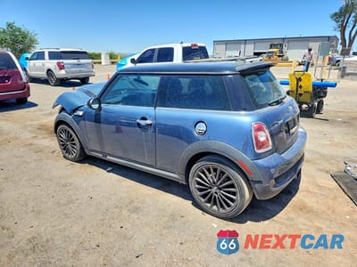 Drugie zdjęcie samochodu z przodu: 2010 MINI COOPER S VIN:WMWMF7C55ATZ73372 - miniatura