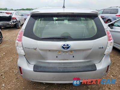 Zdjęcie 6 z 12 samochodu: 2017 TOYOTA PRIUS V TWO VIN:JTDZN3EUXHJ064400 - miniatura