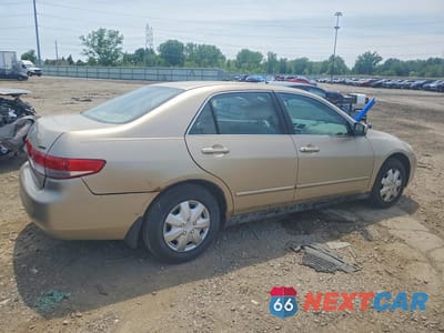 Trzecie zdjęcie samochodu z tyłu: 2004 HONDA ACCORD LX VIN:1HGCM56344A157919 - miniatura
