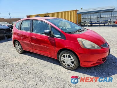 Czwarte zdjęcie samochodu z boku: 2009 HONDA FIT VIN:JHMGE88259C004334 - miniatura