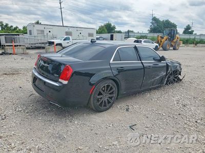 Trzecie zdjęcie samochodu z tyłu: 2017 CHRYSLER 300 LIMITED VIN:2C3CCAAG8HH662149 - miniatura