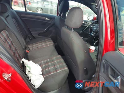Zdjęcie 11 z 13 samochodu: 2018 VOLKSWAGEN GTI S VIN:3VW447AUXJM287049 - miniatura