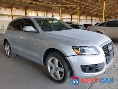 Czwarte zdjęcie samochodu z boku: 2010 AUDI Q5 PREMIUM PLUS VIN:WA1LKBFP9AA087734 - miniatura