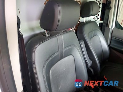 Zdjęcie 10 z 12 samochodu: 2022 FORD TRANSIT CONNECT XL VIN:NM0LS7S21N1512220 - miniatura