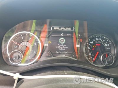 Zdjęcie 9 z 12 samochodu: 2021 RAM 2500 LARAMIE VIN:3C6UR5FL0MG683154 - miniatura