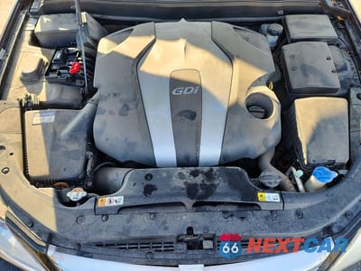 Zdjęcie 11 z 12 samochodu: 2013 HYUNDAI GENESIS 3.8L VIN:KMHGC4DD5DU224983 - miniatura