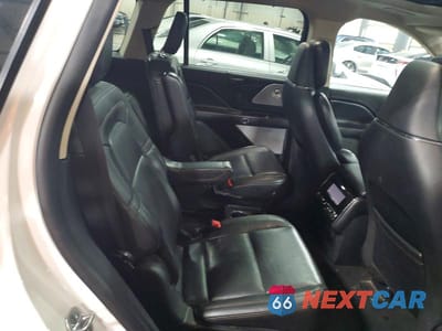 Zdjęcie 11 z 13 samochodu: 2022 LINCOLN AVIATOR RESERVE VIN:5LM5J7XC7NGL02792 - miniatura