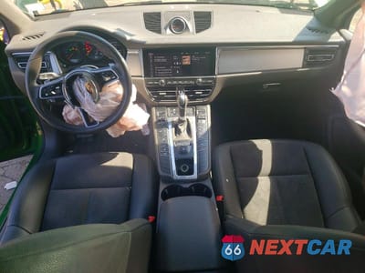Zdjęcie 8 z 12 samochodu: 2020 PORSCHE MACAN VIN:WP1AA2A53LLB00988 - miniatura