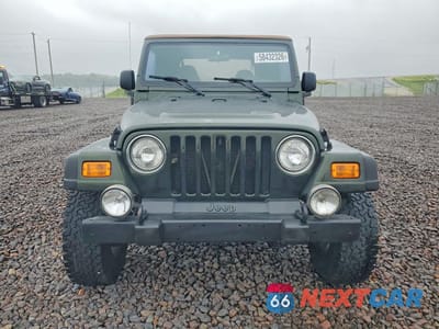 Piąte zdjęcie samochodu w środku: 1998 JEEP WRANGLER / TJ SPORT VIN:1J4FY19S9WP786680 - miniatura