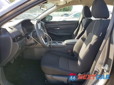 Zdjęcie 7 z 12 samochodu: 2023 NISSAN SENTRA SV VIN:3N1AB8CV9PY307237 - miniatura