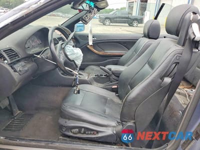 Zdjęcie 7 z 12 samochodu: 2001 BMW 330 CI VIN:WBABS53431JU82924 - miniatura
