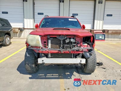 Piąte zdjęcie samochodu w środku: 2009 TOYOTA TACOMA DOUBLE CAB VIN:3TMLU42NX9M026973 - miniatura